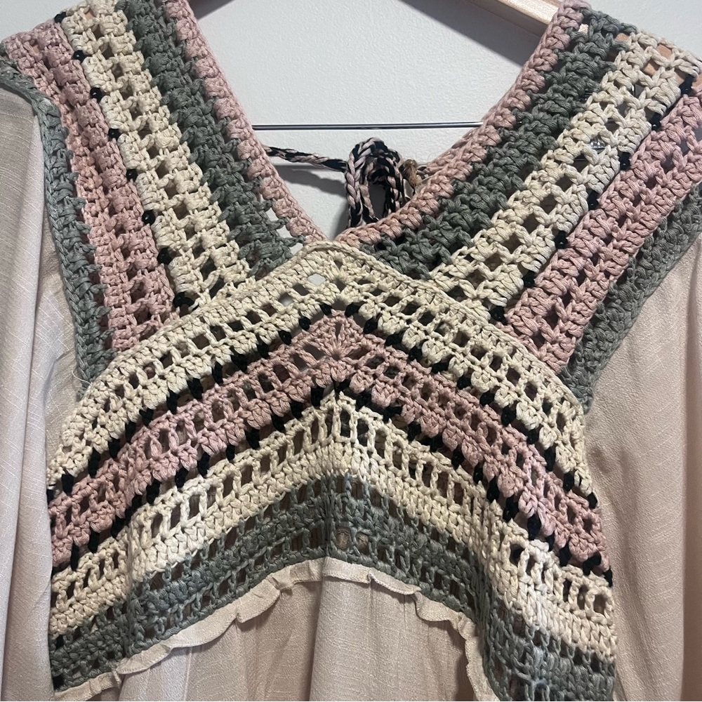 Easel Los Angeles Boho Crochet Babydoll Top Cottagecore Neutral Blouse - Picture 7 of 10
